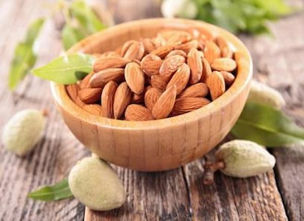 تصویر 5 از فروش مغز بادام درختی + قیمت خرید به صرفه